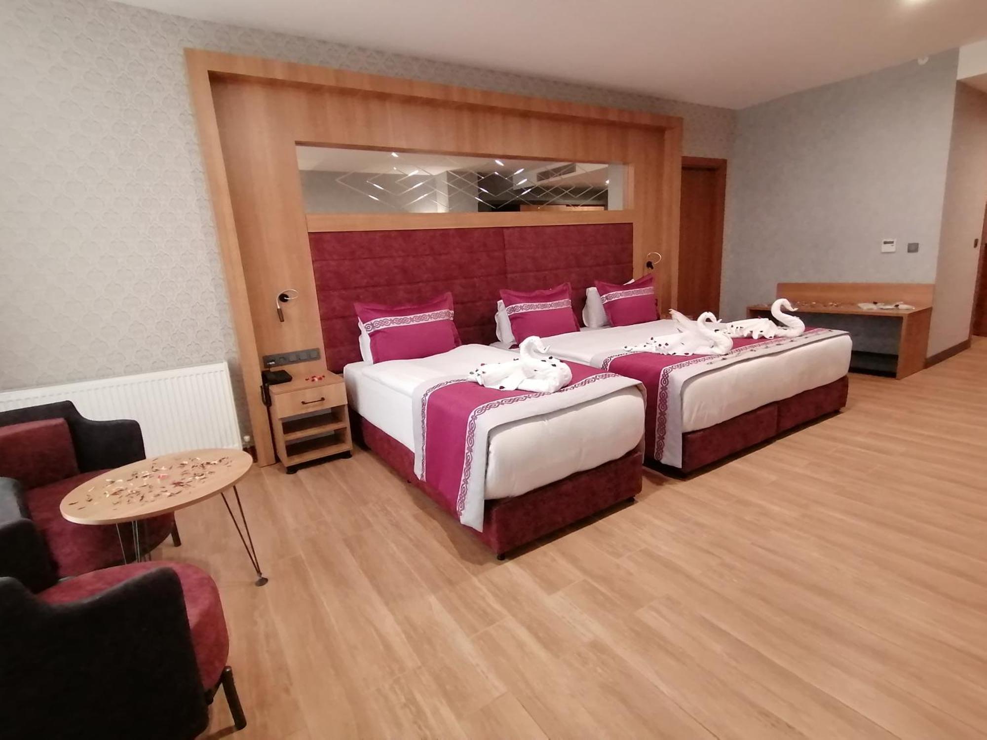 Lavanta Tepesi Hotel Ve Spor Tesisleri Burdur Exterior foto